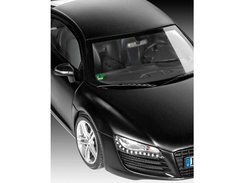 Revell Audi R8 čierne (1:24)