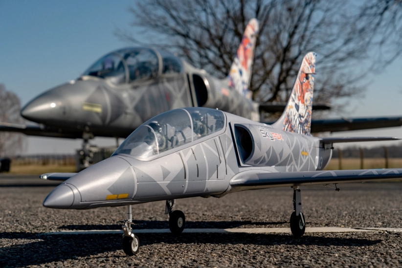 KAVAN L-39 Skyfox 1088 mm – biela
