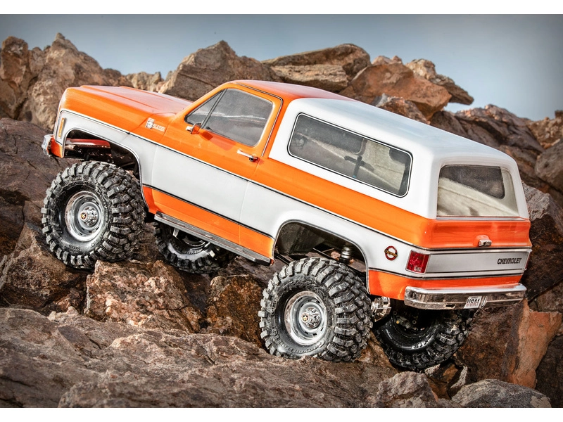 RC auto Traxxas TRX-4 Chevrolet K5 Blazer 1979 1:10 RTR, červená
