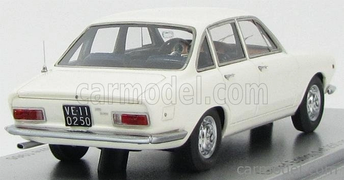 Kess-model Alfa romeo Osi 2600 De Luxe 1965 1:43 Biela
