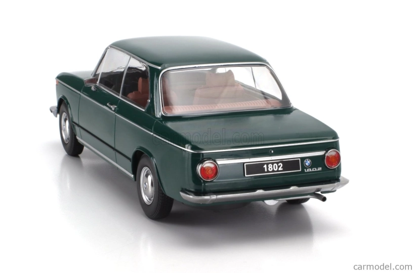 Kk-scale BMW 1802 1-series Facelift (restyling) 1971 1:18 Tmavě Zelená