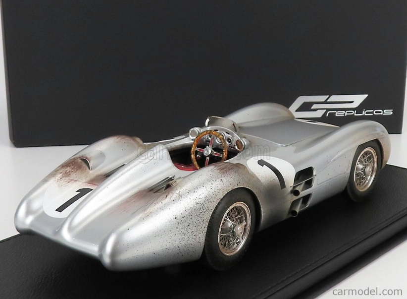 Gp-replicas Mercedes benz F1 W196r Streamliners N 1 1:18, stříbrná