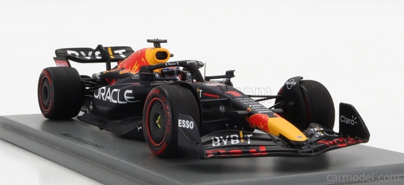 Spark-model Red bull F1  Rb18 Team Oracle Red Bull Racing N 1 Winner Dutch Gp World Champion 2022 - 30th Victory Max Verstappen 1:43 Matná Modrá Žlutá Červená