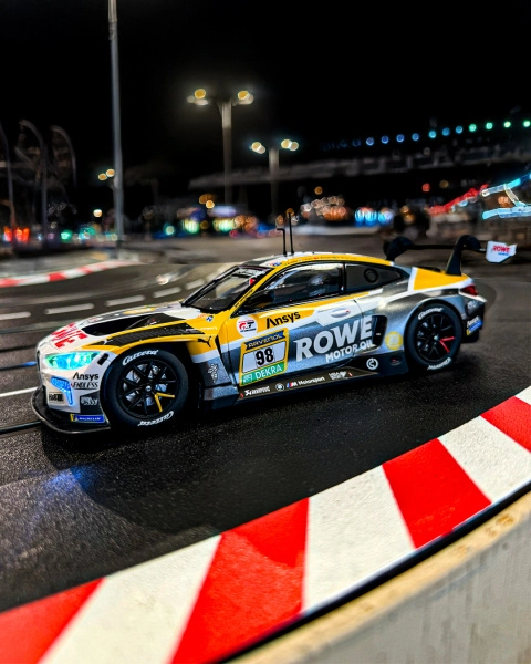 Auto Carrera D124 - 24013 BMW M4 GT3 "No.98"