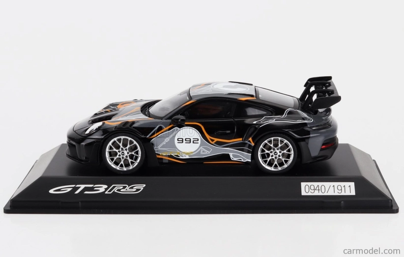 Spark-model Porsche 911 992 Gt3 Rs Coupe N 992 Weissach Test Track 2023 1:43 Černá Stříbrná Oranžová