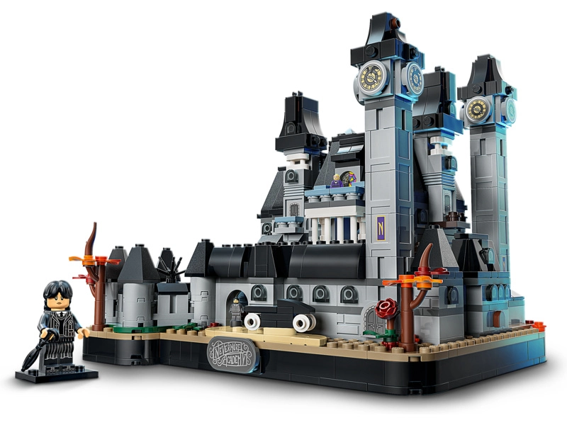 LEGO Wednesday - Akademie Nevermore