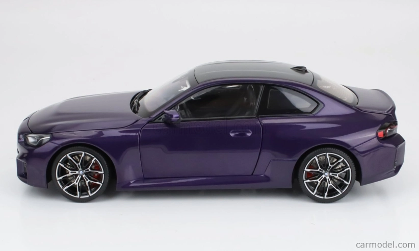 Minichamps BMW radu 2 M2 Coupe (g87) 2023 1:18 Purple