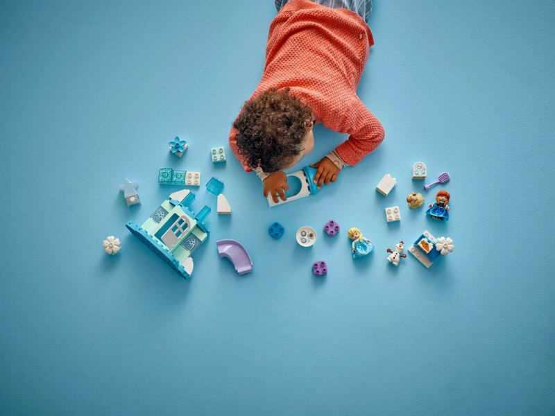 LEGO DUPLO - Ľadové kráľovstvo: Anna a Elsa a párty na zámku