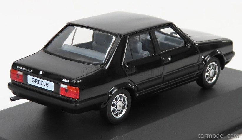 Edicola Seat Gredos 1987 - Con Vetrina - S vitrínou 1:43 Black