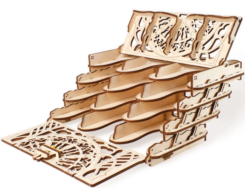 Ugears 3D drevené mechanické puzzle zberateľské karty