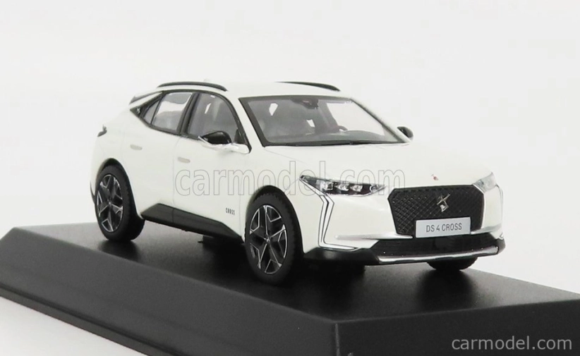Norev Ds automobiles Ds4 Cross 2021 1:43 Bílá Perla