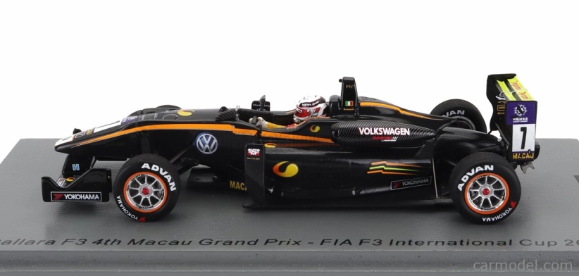 Spark-model Dallara F3 Team Carlin N 7 4th Macau Gp International Cup 2015 Antonio Giovinazzi 1:43 Black