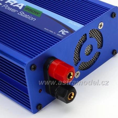 E-flite sieťový zdroj 240 V/15 V 250 W (16 A)