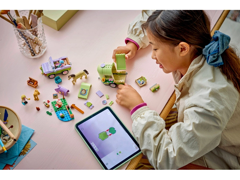 LEGO Friends - Príves s koňom a žriebäťom