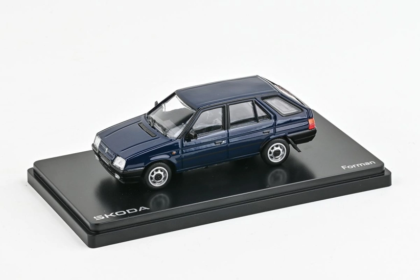 Abrex Škoda Forman (1993) 1:43 - Kráľovská modrá