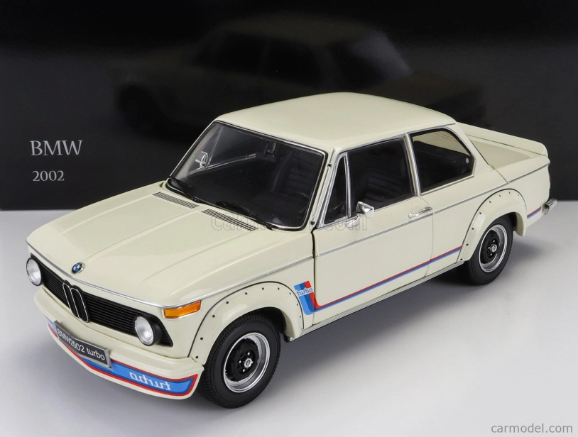 Kyosho BMW 2002 Turbo 1974 1:18 Bílá