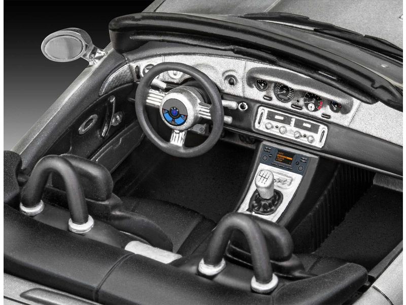 Revell BMW Z8 – Jeden svet nestačí (1:24) (darčeková súprava)