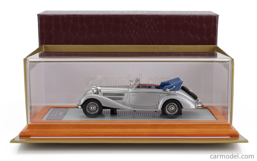 Ilario-model Mercedes benz 540k Sn154157 Sindelfingen Cabriolet A Open 1937 1:43 Stříbrná Modrá