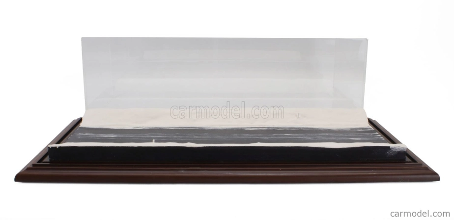 Atlantic Vetrina display box Diorama Base Strada Innevata Lungh.lenght Cm 57.0 X Largh.width Cm 30.0 X Alt.height Cm 2.5 - Snow Road Base - Cover Lungh.lenght Cm 52.0 X Largh.width Cm 25.0 X Alt.height Cm 16.5 1:43 Různé