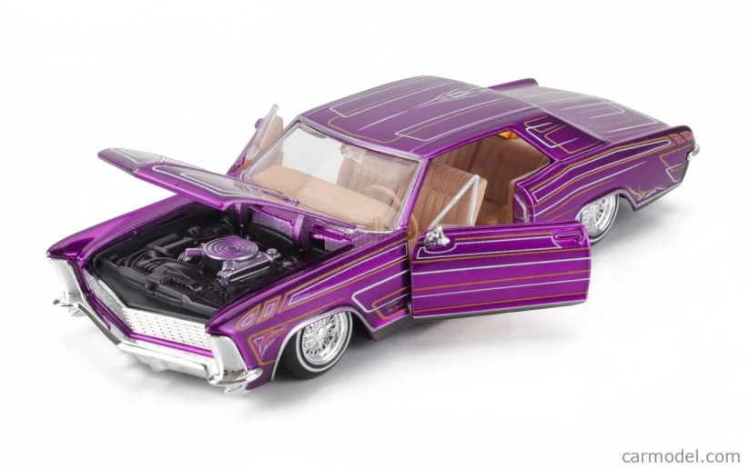 Maisto Buick Riviera Lowriders 1965 1:26 Purple Met