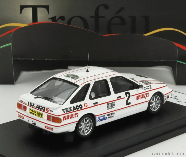 Trofeu Ford england Sierra Xr 4x4 N 2 Rally Švédsko 1987 Stig Blomqvist - Bruno Berglund 1:43 Biela červená