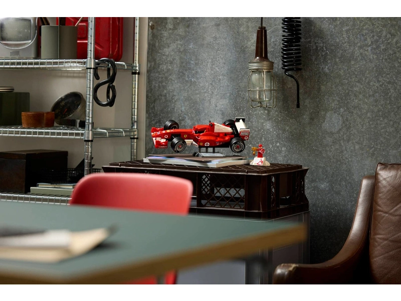 LEGO Icons - Ferrari F2004 a Michael Schumacher