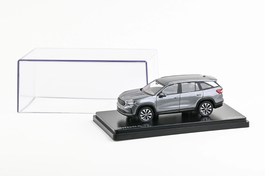 Abrex Škoda Kodiaq II (2023) 1:43 – Sivá Graphite Metalíza