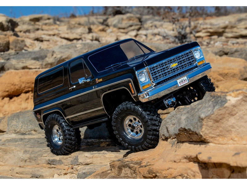 RC auto Traxxas TRX-4 Chevrolet K5 Blazer 1979 1:10 RTR, červená