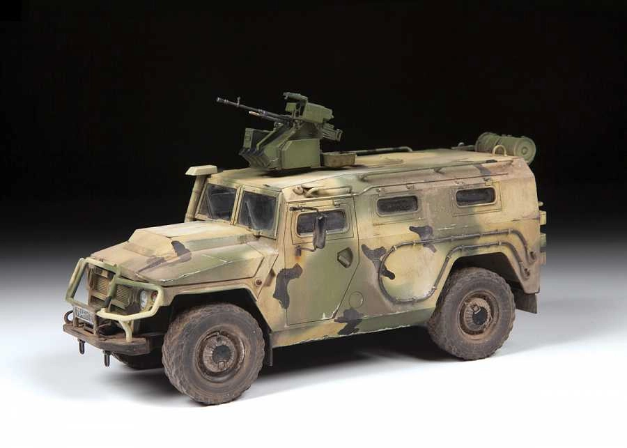 Zvezda GAZ Tiger w/Arbalet (1:35)