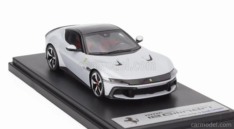 Looksmart Ferrari 12 Cilindri V12 830cv 2024 1:43 Bianco Artico - Biela s čiernou