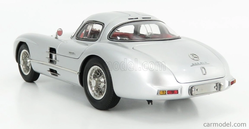 Cmc Mercedes benz 300 Slr Uhlenhaut Coupe 1955 1:18 Silver