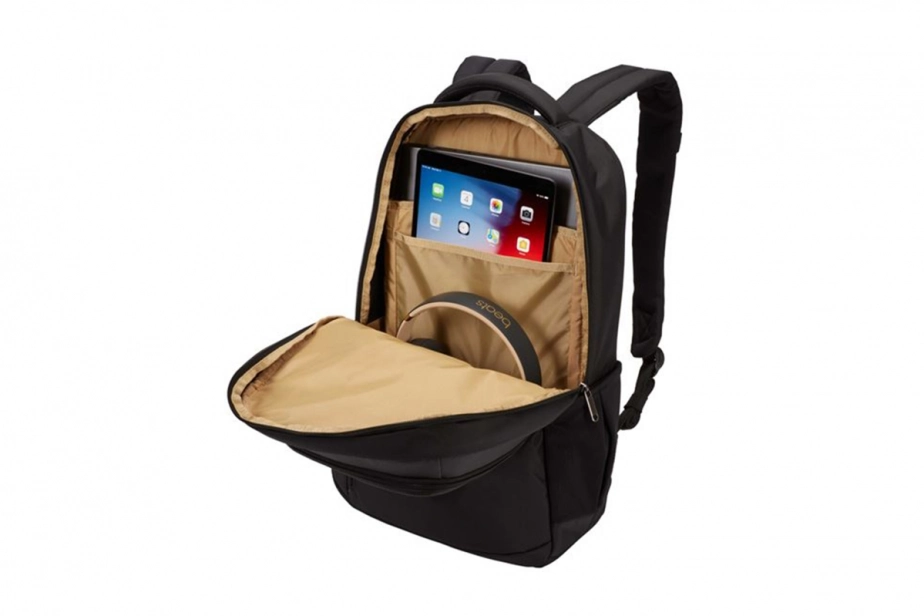 Case Logic Propel batoh na notebook 15.6'' PROPB116 - černá