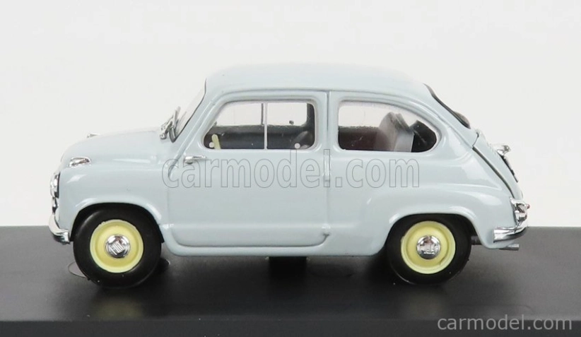 Brumm Fiat 600 Berlina I Series 1955 1:43 Grigio Perla - svetlosivá