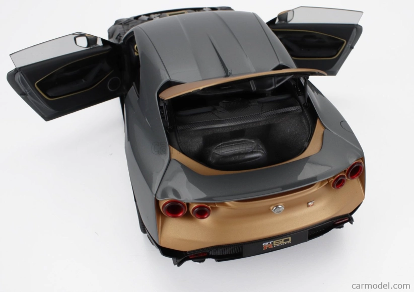 Autoart Nissan Gt-r50 by Italdesign Goodwood Version 2021 1:18 Liquid Kinetic Grey - Energetic Sigma Gold