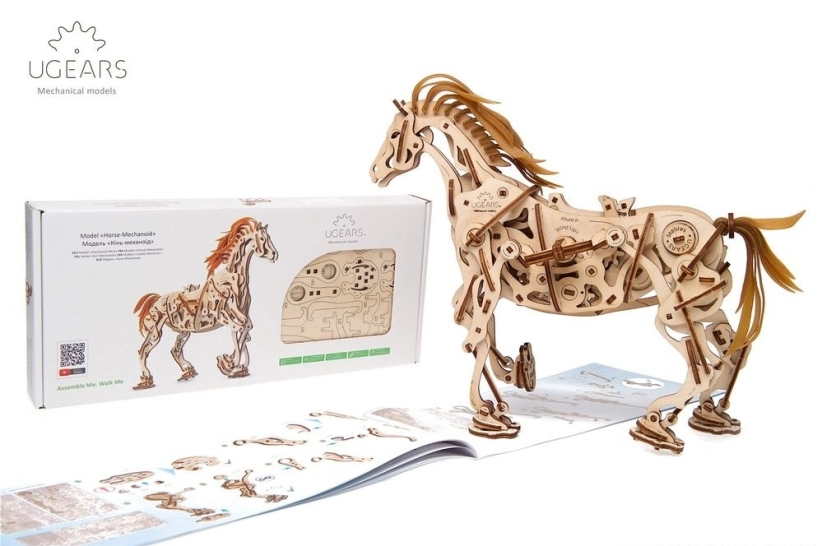 Ugears 3D drevené mechanické puzzle Kôň