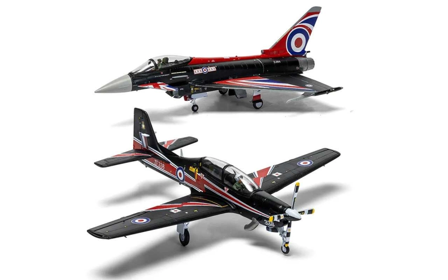 Classic Kit lietadlá A40003 – Eurofighter Typhoon FGR.4 (Blackjack) + Shorts Tucano T.1 (Twin Pack) (1:72)
