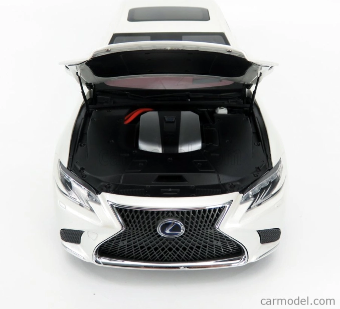 Autoart Lexus Ls500h 2018 1:18 Bílá Perla