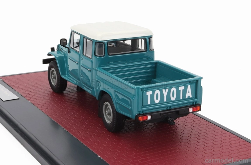 Matrix scale models Toyota Hj45 Land Cruiser Crew Cab Pick-up 1979 1:43 Zelená Bílá