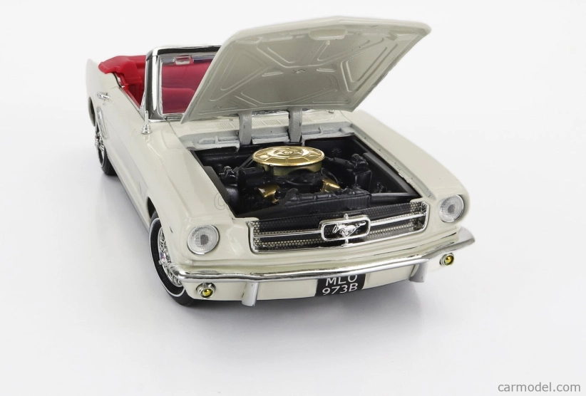 Motor-max Ford usa Mustang Cabriolet Open 1964 - James Bond 007 - Goldfinger - Missione Goldfinger 1:18 Bílá