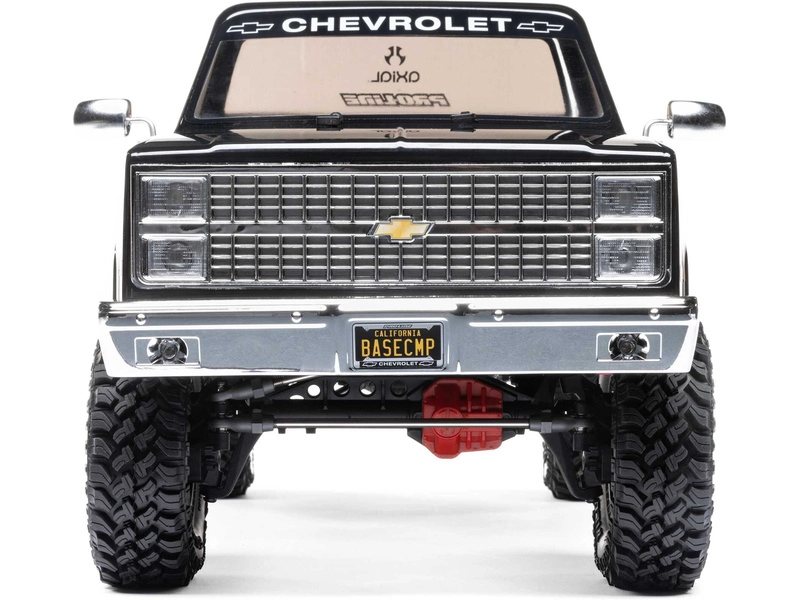 Axial SCX10 III Base Camp 1:10 4WD Chevy K10 1982 RTR čierny