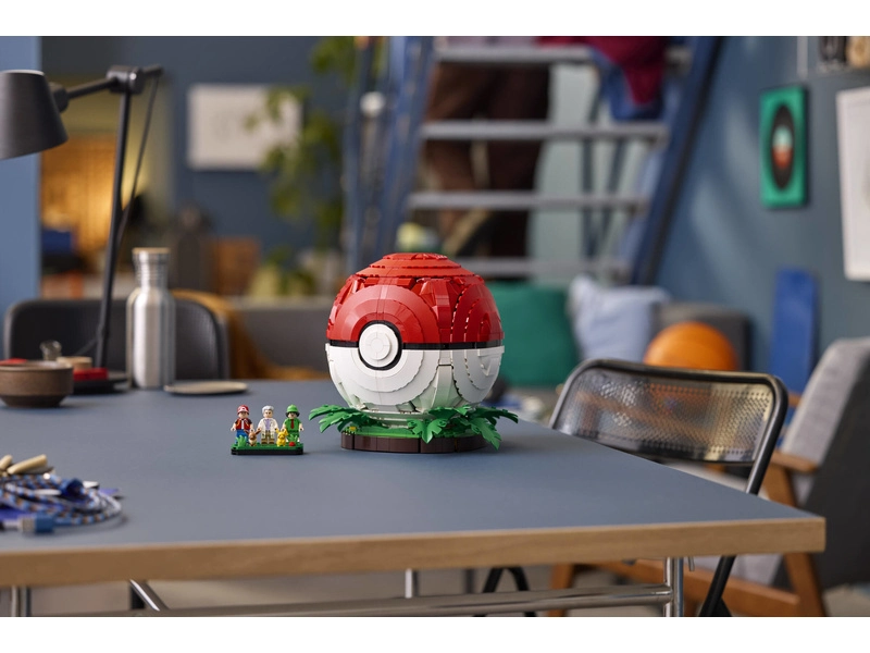 LEGO Pokémon - Poké Ball s ikonickými okamihmi Trénerov