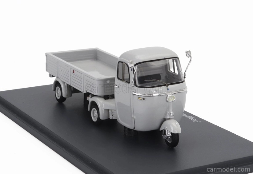 Schuco Piaggio Ape Pentaro Motrice + Pentaro' Rimorchio 1964 1:43 Grey