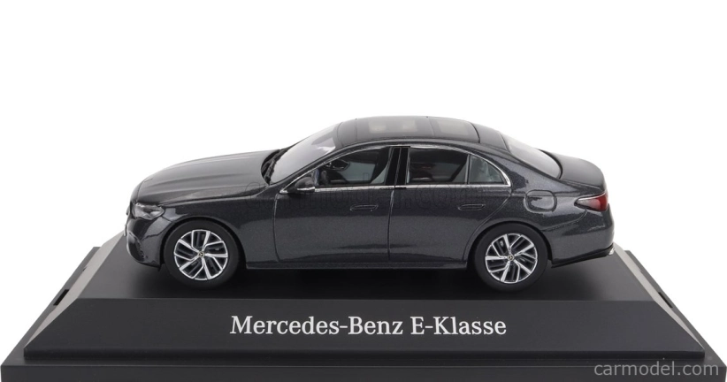 Norev Mercedes benz E-class (w214) 2024 1:43 Grafitová Šedá