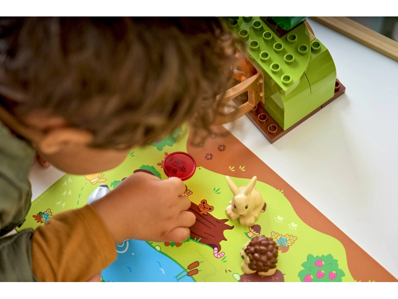 LEGO DUPLO - Les plný objevů a divokých zvířátek