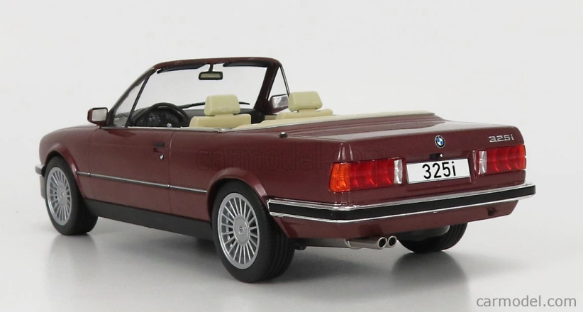 Mcg BMW radu 3 325i (e30) Cabriolet 1989 1:18 Červená