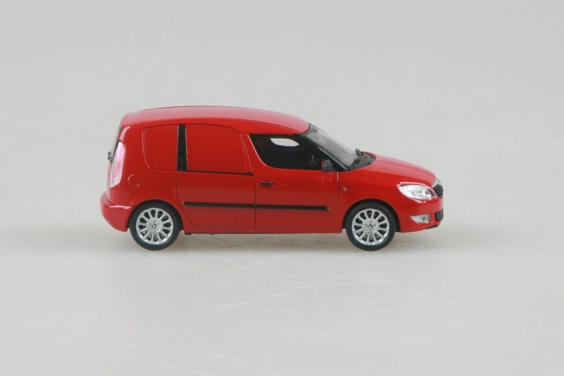 Abrex Škoda Roomster FL Praktik (2010) 1:43 - Red Corrida Uni