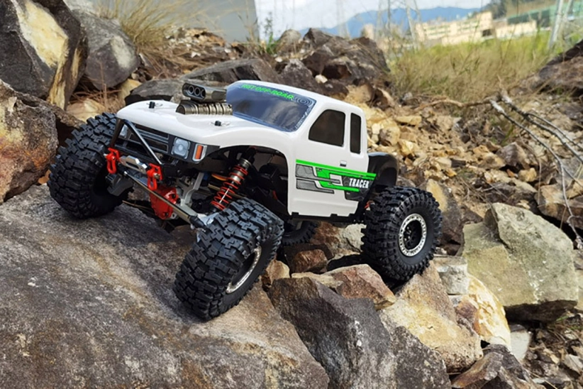 TRACER 1/10 súprava 2,4 GHz, sivá