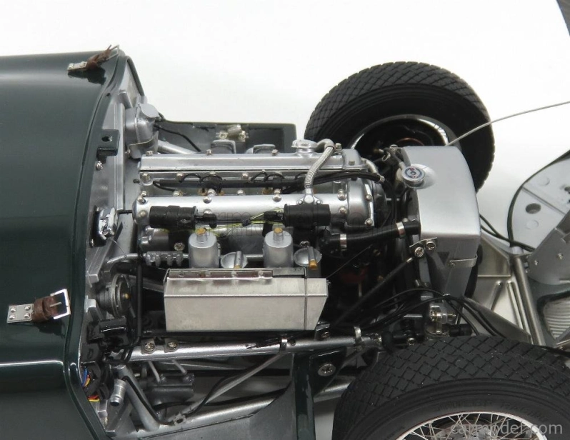 Cmc Jaguar C-type Spider Street Version 1952 1:18 British Racing Green