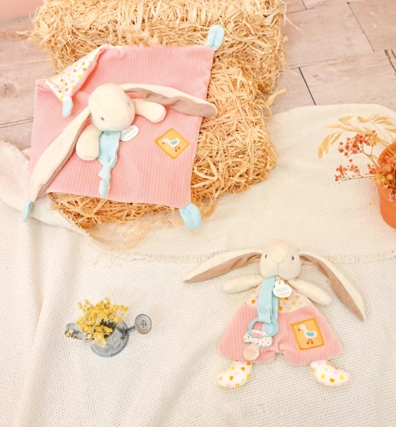 Doudou Darčeková sada Hračka s držiakom na cumlík Králik Ciboulette 19 cm