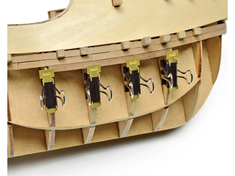 AMATI Háčkovacia svorka (12)